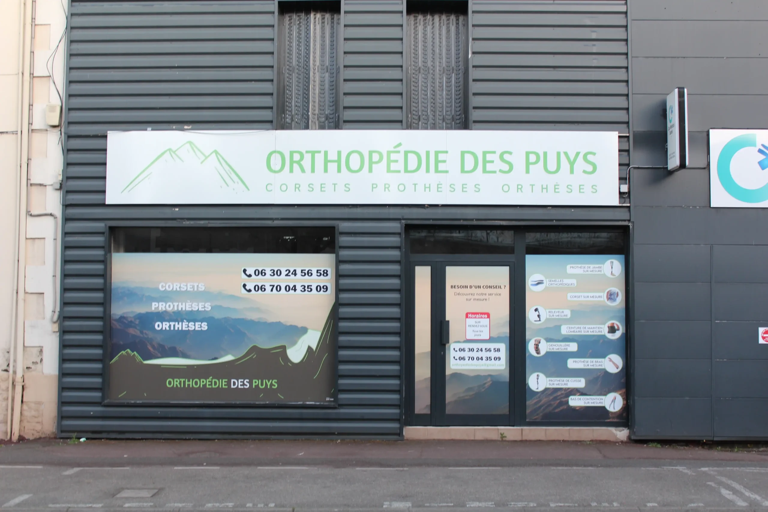 Enseigne extérieure Orthopédie des Puys à Montluçon réalisée par EZ COMM